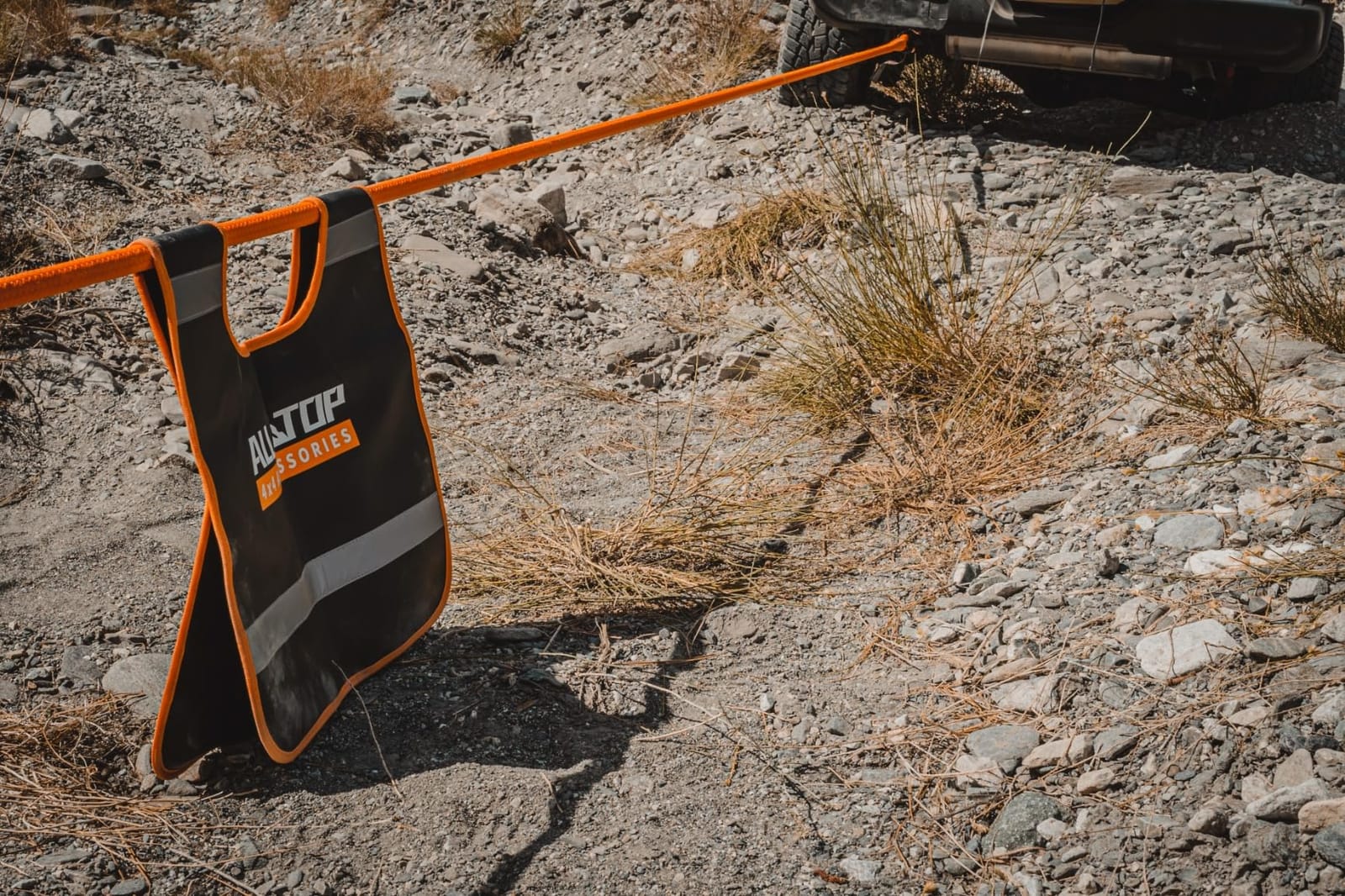 ALL-TOP Kinetic Rope Kit (Reflective) w/ 2 Soft Shackles, 48000Lbs, 1in x 30ft, Heavy Duty 30+% Elasticity, 16000Lbs Work Load Limit customer photo 1