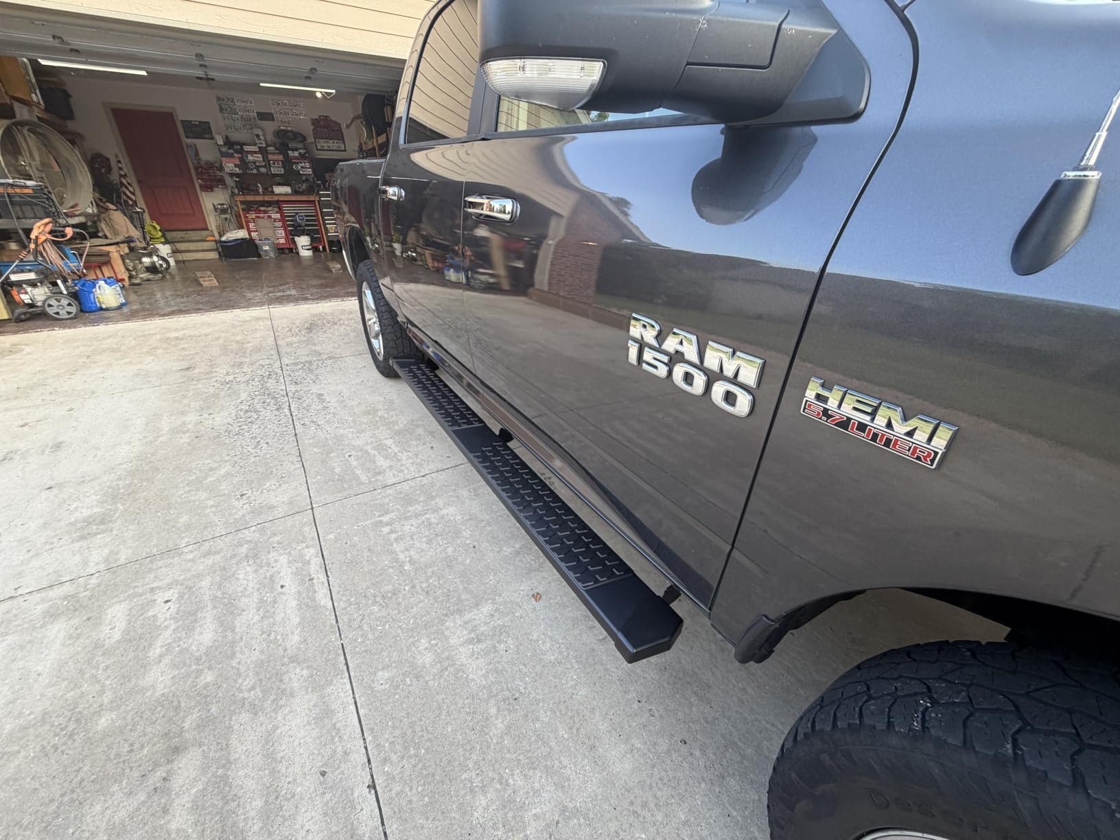 6 Inches Running Boards Side Steps Compatible with 2005-2023 Toyota Tacoma Double Cab & Crew Cab (4 Full-Size Doors), Black Textured Aluminum Nerf Bars customer photo 2
