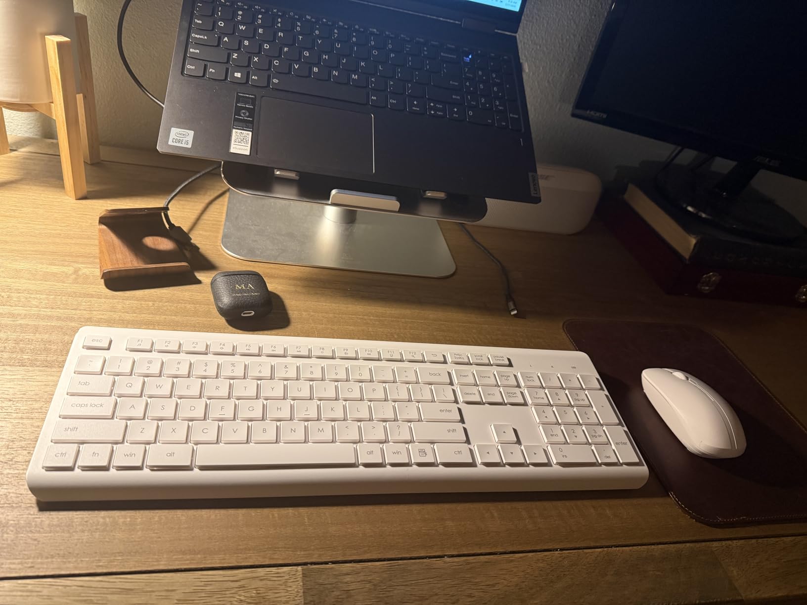 Wireless Keyboard and Mouse Combo, Full Size Silent Ergonomic Keyboard and Mouse, Long Battery Life, Optical Mouse, 2.4G Lag-Free Cordless Mice Keyboard for Computer, Mac, Laptop, PC, Windows customer photo 1