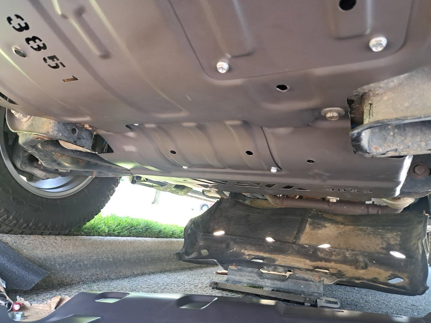 Manganese Steel Full Skid Plate Kit, Front Transmission Splash Guard Shield customer photo 1
