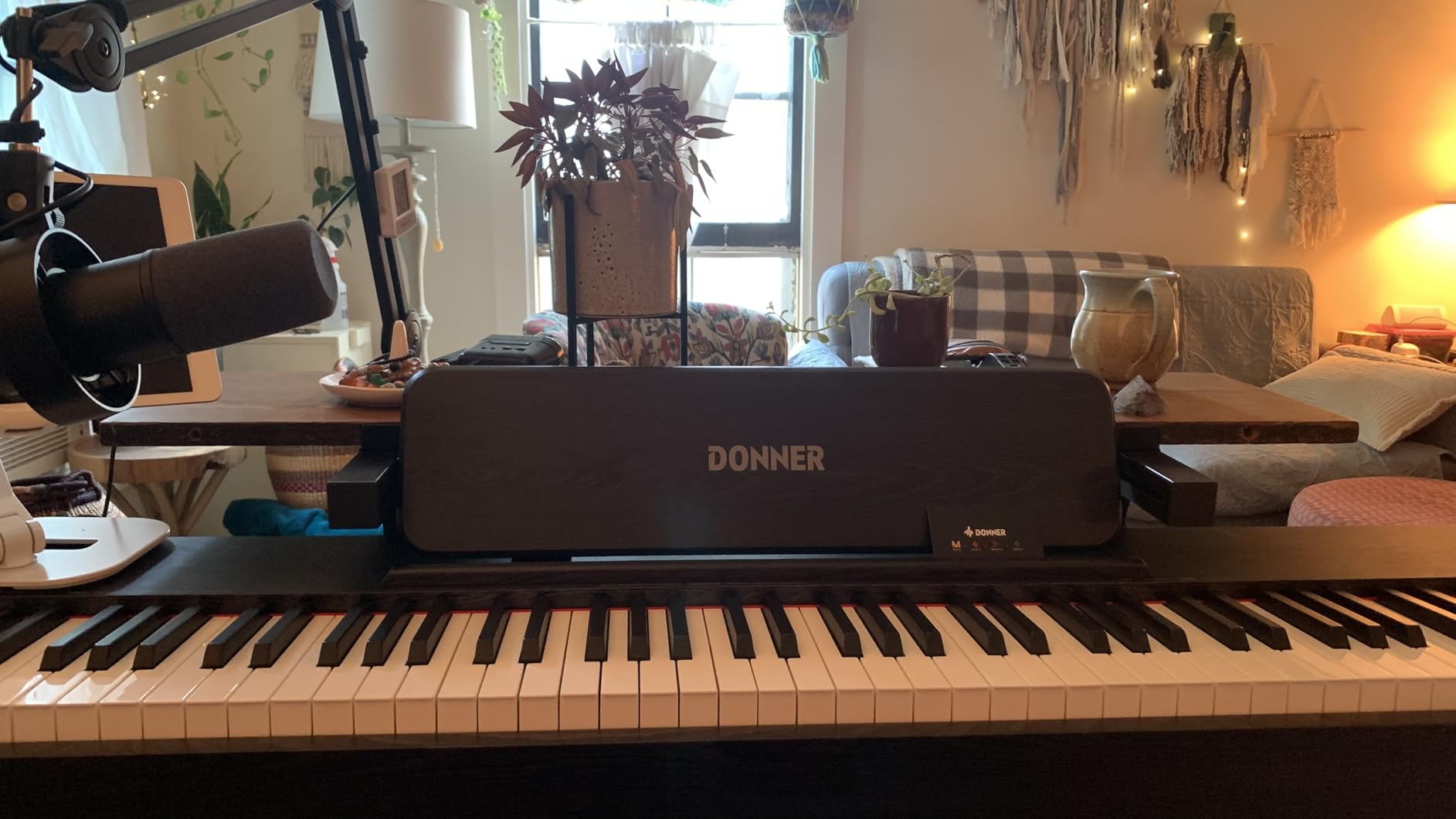 Donner OURA S100 Digital Piano with 88 Key Graded Hammer Weighted Keyboard for Beginner, Full Size Electric Piano Keyboard with Bluetooth, 3 Original Demos, LOCAL OFF, 2×10 W, Piano Three Pedal, Black customer photo 1