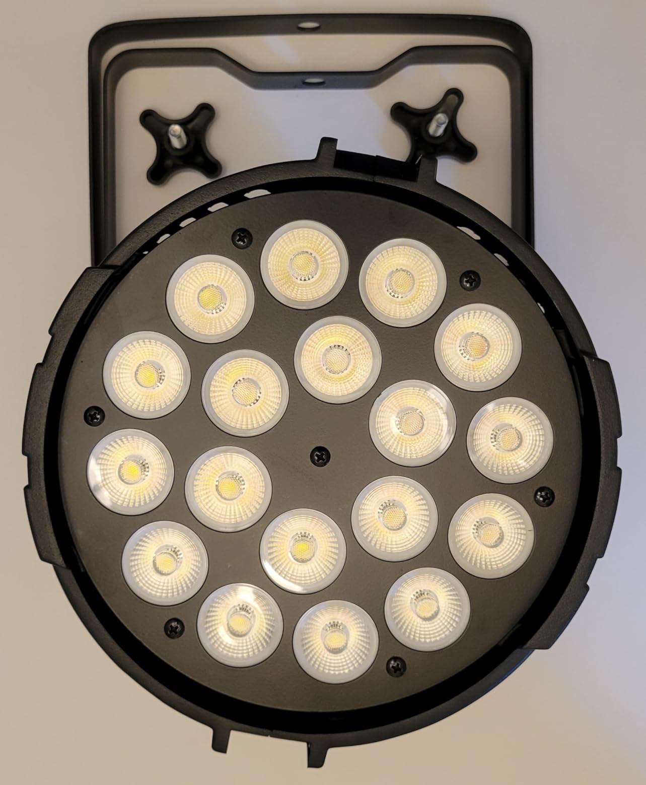 Rechargeable Mini Par Lights 8 Pack, Wireless 12 RGB Battery Powered Stage Lights, Uplights Sound Activated Control Par Light for Wedding Events Club Party Church Stage Lighting customer photo 1