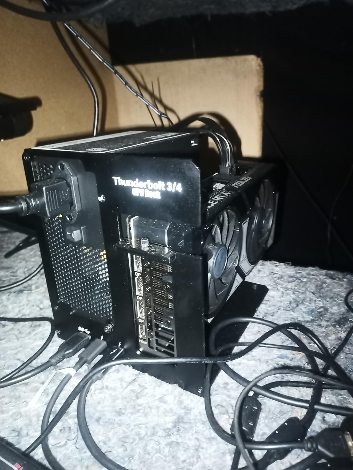 Thunderbolt 3/4 eGPU Enclosure Compatible with USB4, Support NVIDIA AMD Graphics Card and PCIe Cards, Using ATX Power Supply, Support PD 85W Charging (VK-Y900) customer photo 2