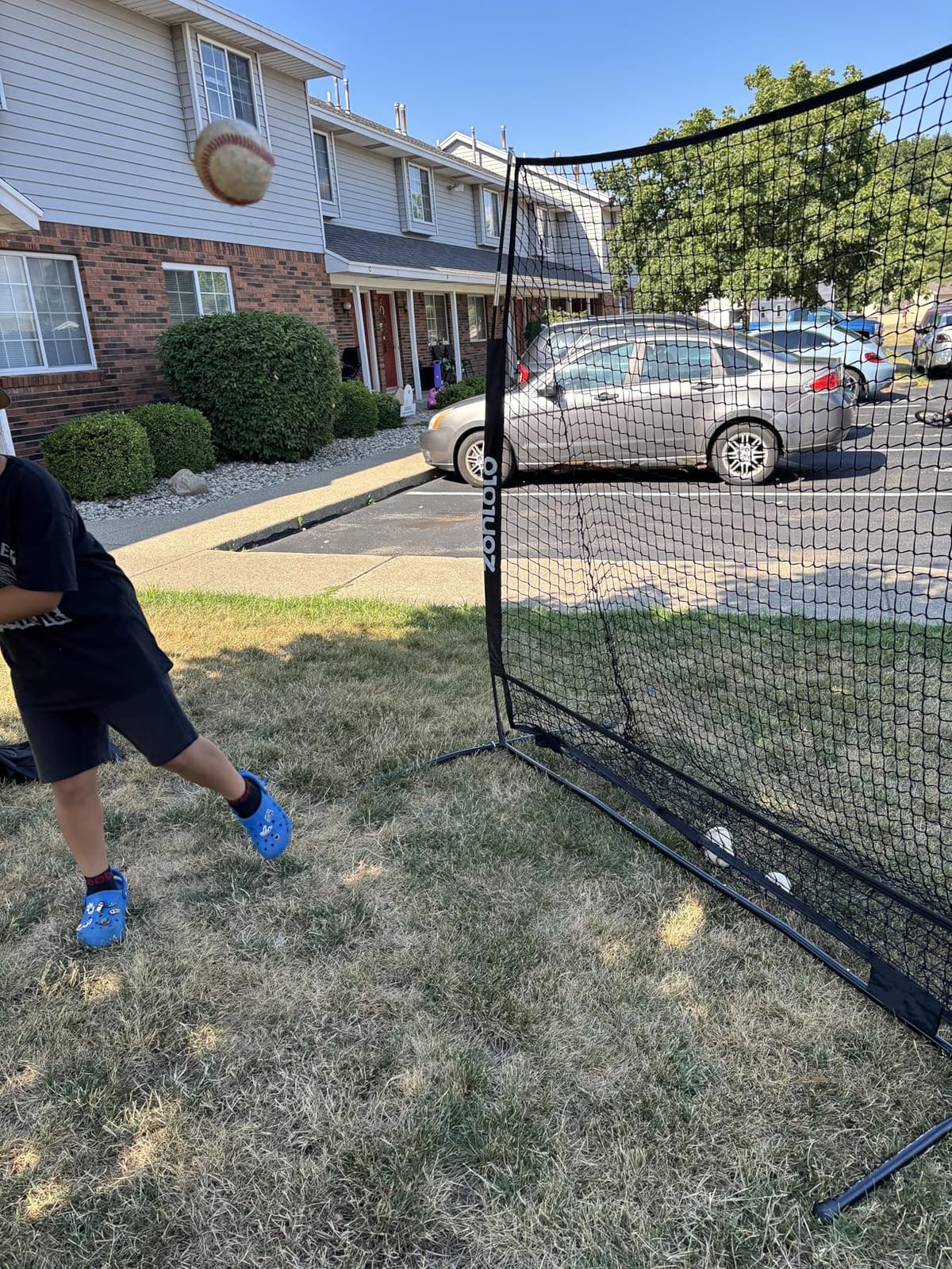 ZONLOLO 6x6ft Baseball & Softball Net for Hitting,Pitching and Batting, Throwing,Baseball net with Sturdy Bow Frame,Battting Tee,Strike Zone, Middle Size,Suitable for Kids! customer photo 2