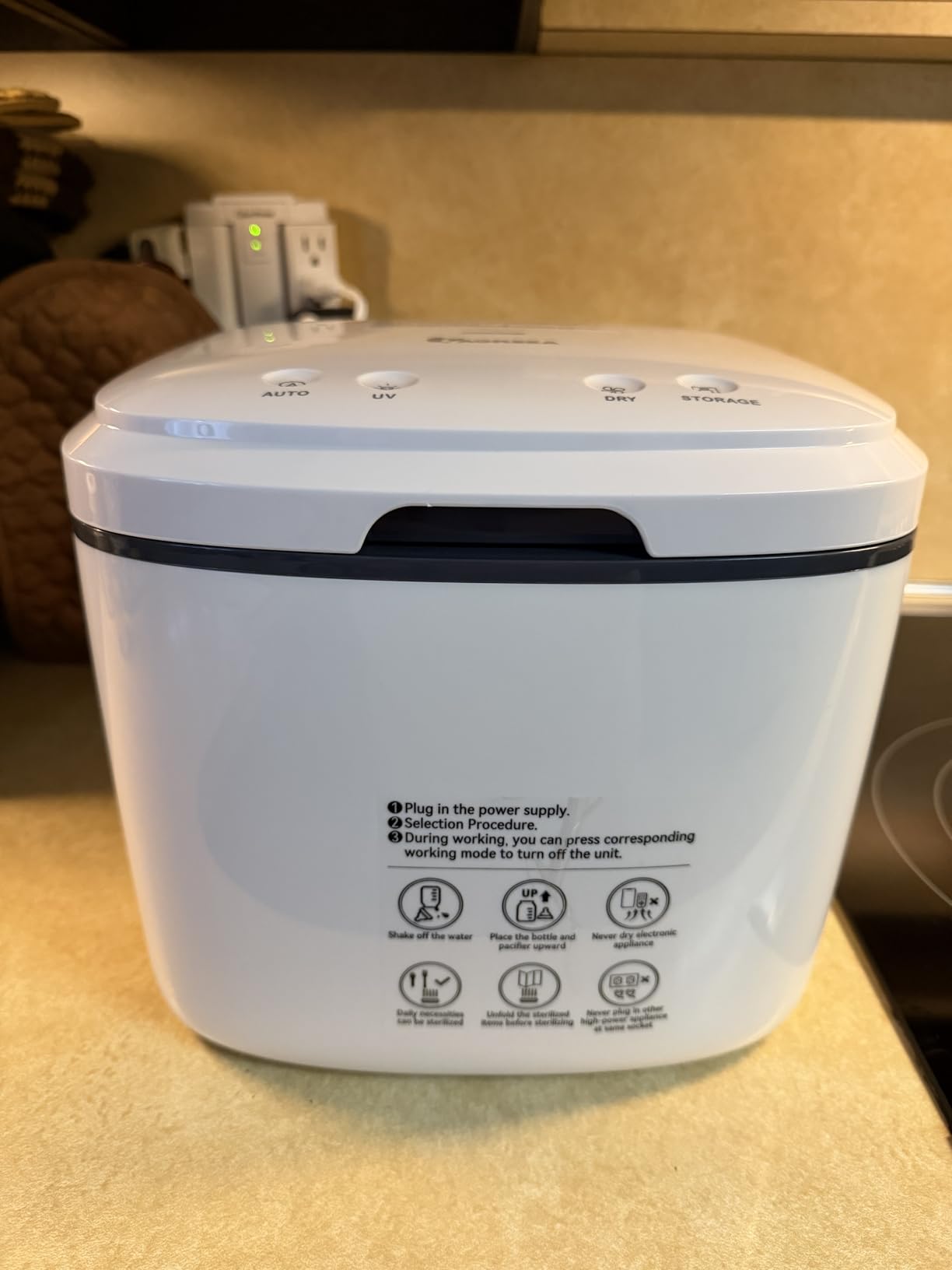 IAGREEA UV Cleaning and Dryer, 4 in 1 UV Box with 2 Fluorescent Tubes customer photo 1