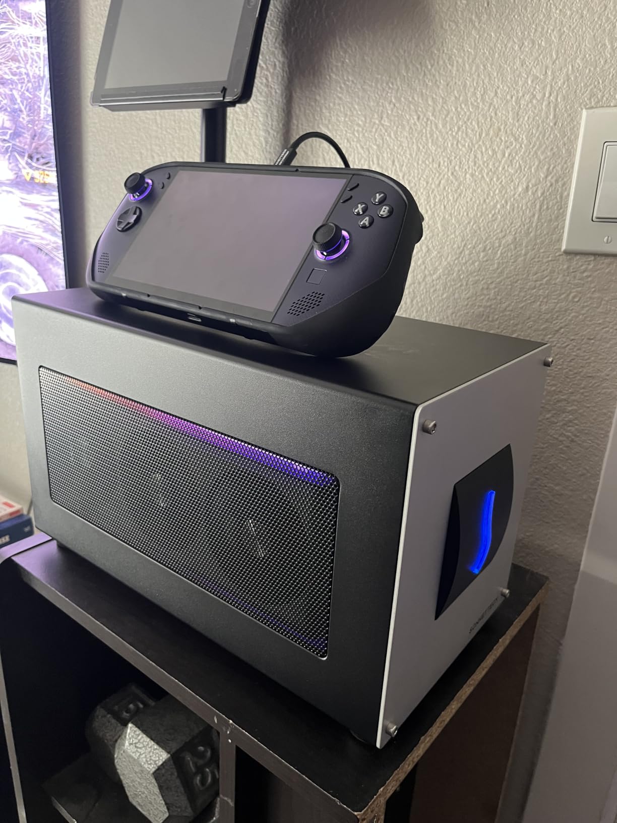 Sonnet Breakaway Box 850 T5 Thunderbolt 5 USB4 eGPU Enclosure 850W Windows customer photo 2