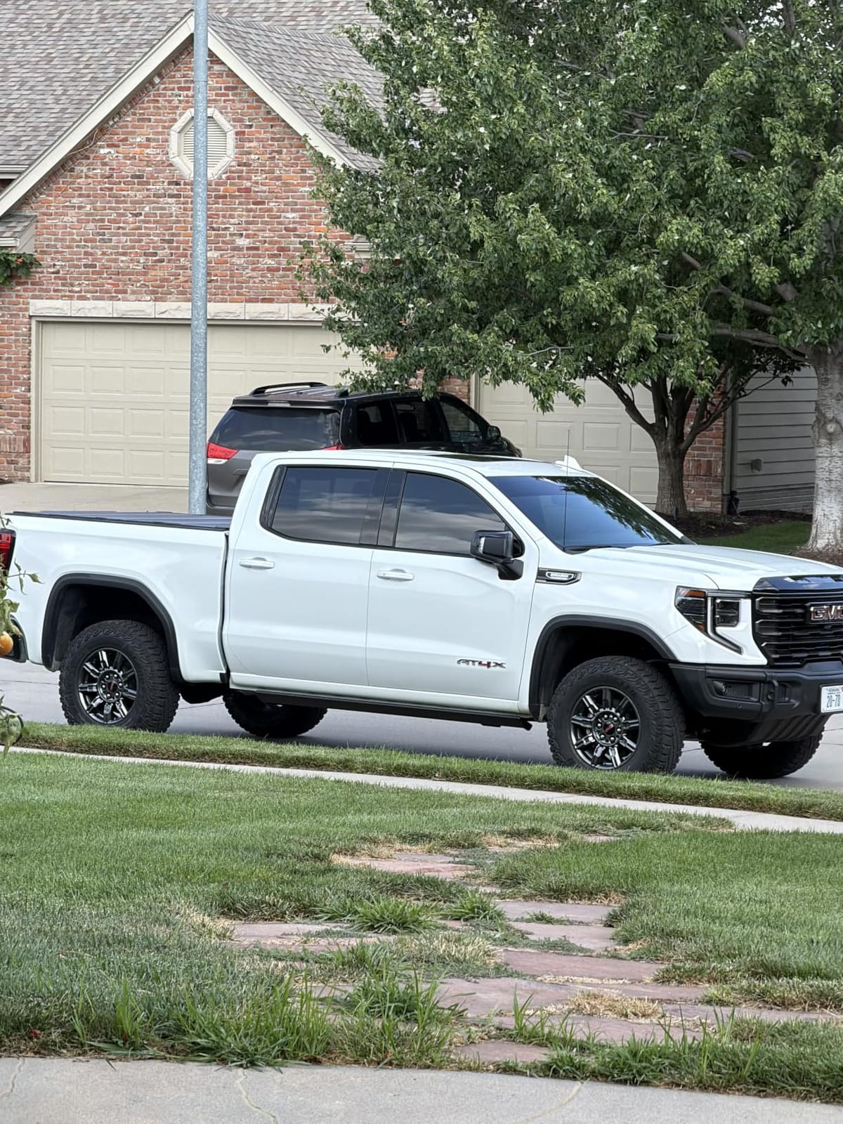 WOLFBOX Power Running Boards 2021-2026 F150 Supercrew Cab customer photo 2