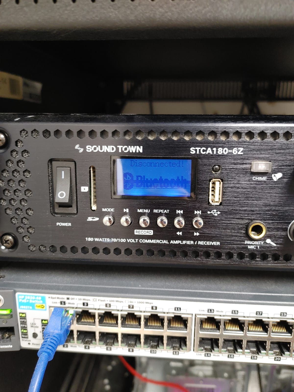 Sound Town 500W 70V/100V Stereo/Mono 6-Zone Commercial Power Amplifier with Bluetooth, USB, Optical Input for Restaurants, Bars, Schools, Warehouses, Multi-Room Installation (STCA500-63) customer photo 1