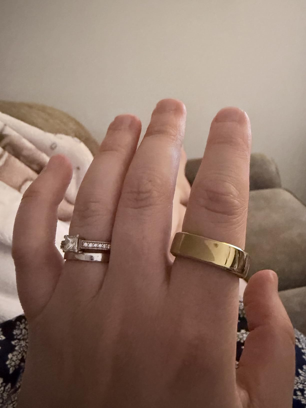 RingConn Gen 3 Smart Ring - Vascular Trends(Size 8, Royal Gold) customer photo 2