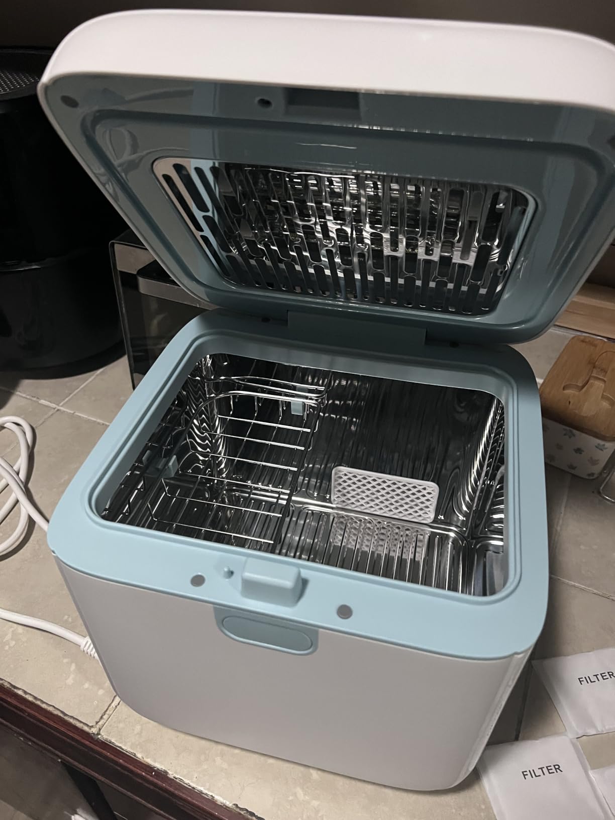 Papablic 4-in-1 UV Light Sanitizer, Dryer and Storage Box customer photo 1