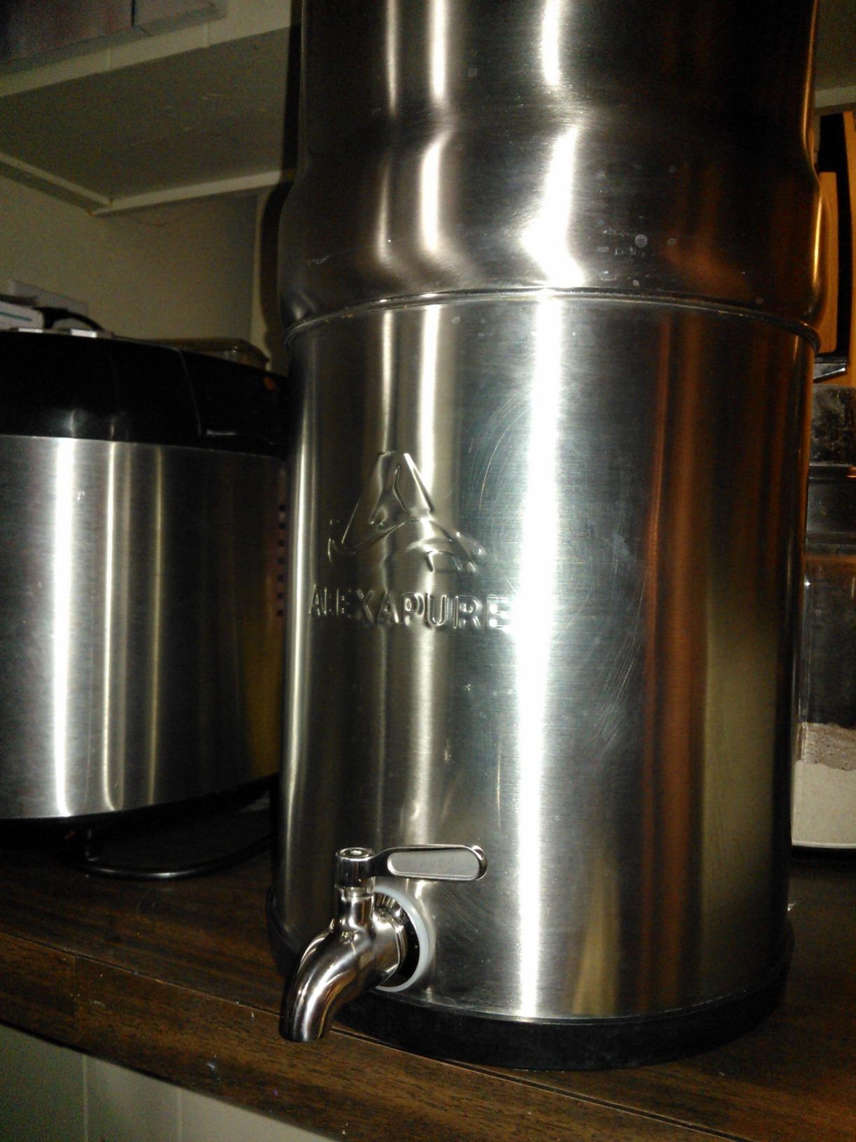 Alexapure Pro Stainless Steel Water Filtration System - 200 Gallon Capacity customer photo 1