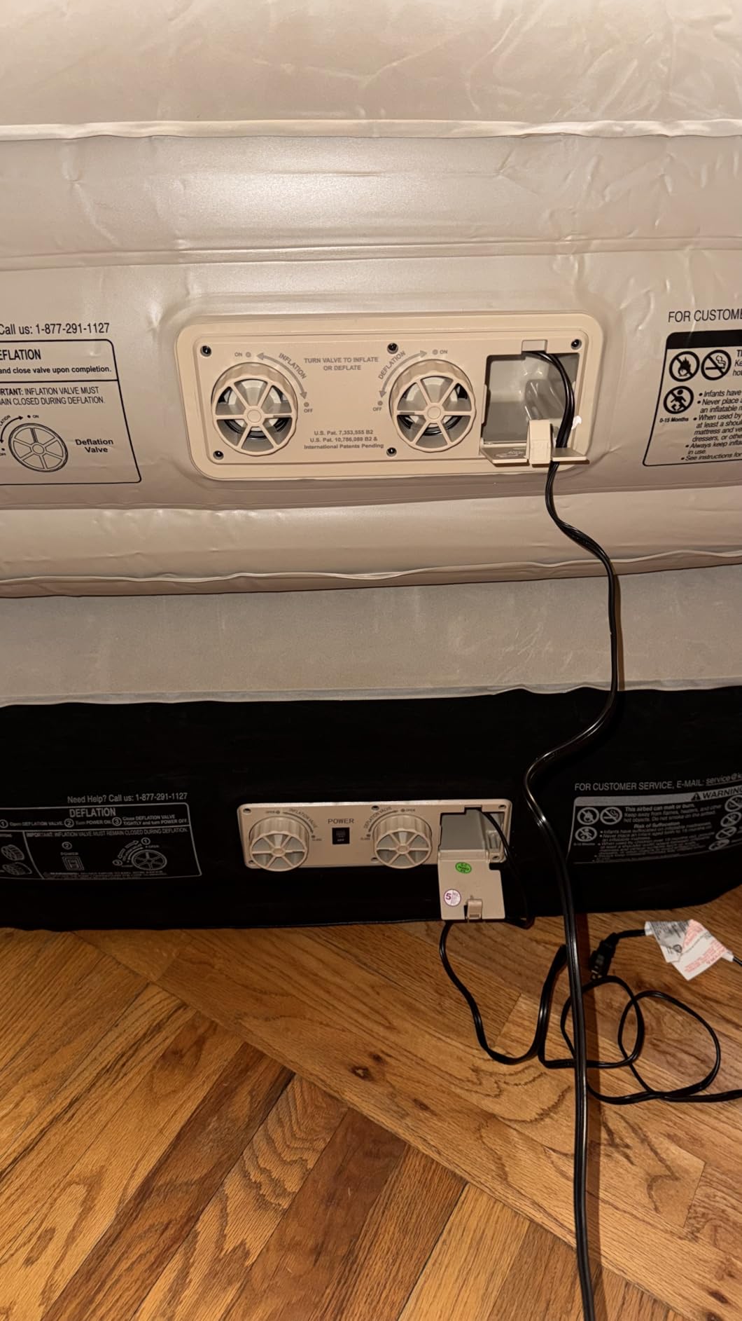 King Koil Air Mattress Queen with Built-in Pump, 20” Raised Airbed customer photo 1
