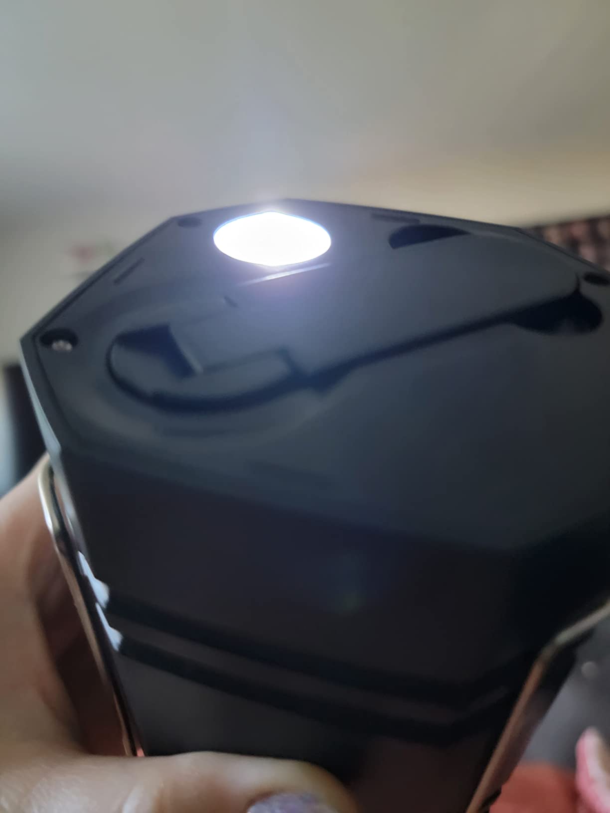3000mAh Large Capacity Hand Crank Solar Camping Lantern for Emergency customer photo 1