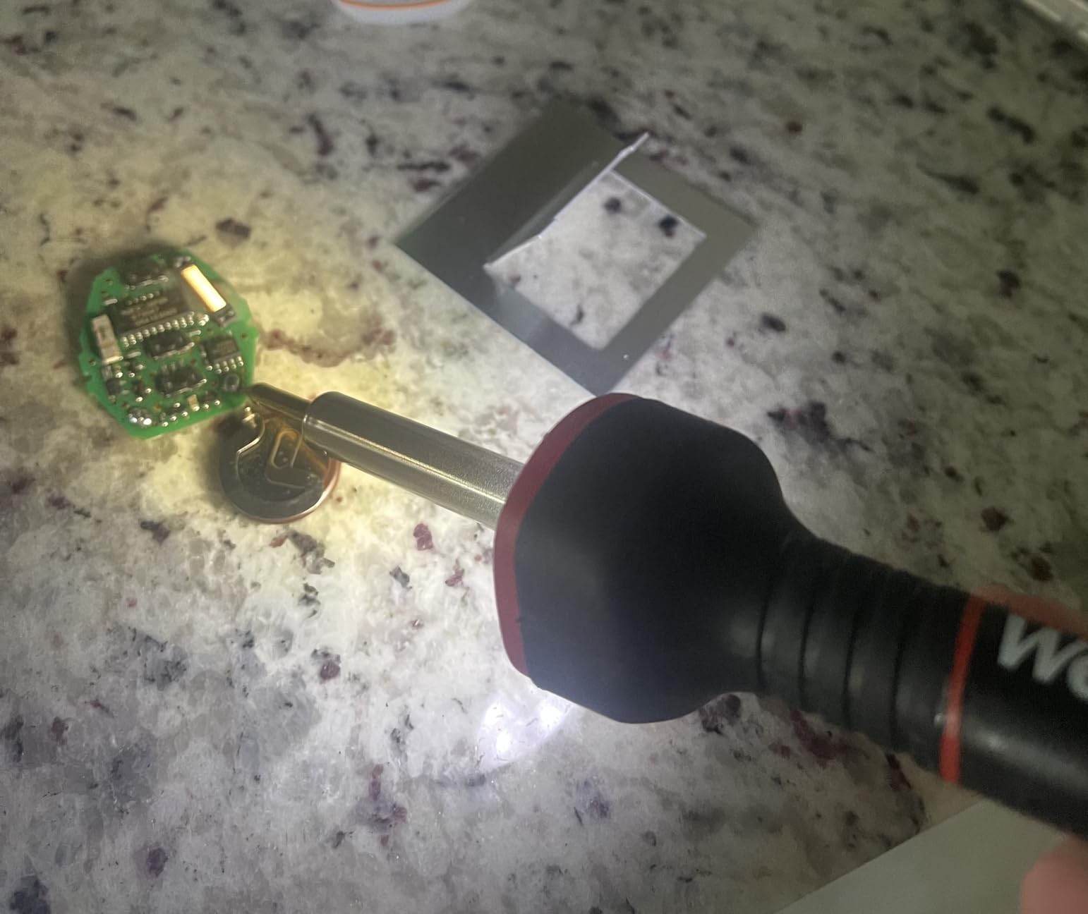Weller 30W Soldering Iron with LED Halo Ring | WLIR3012A customer photo 1