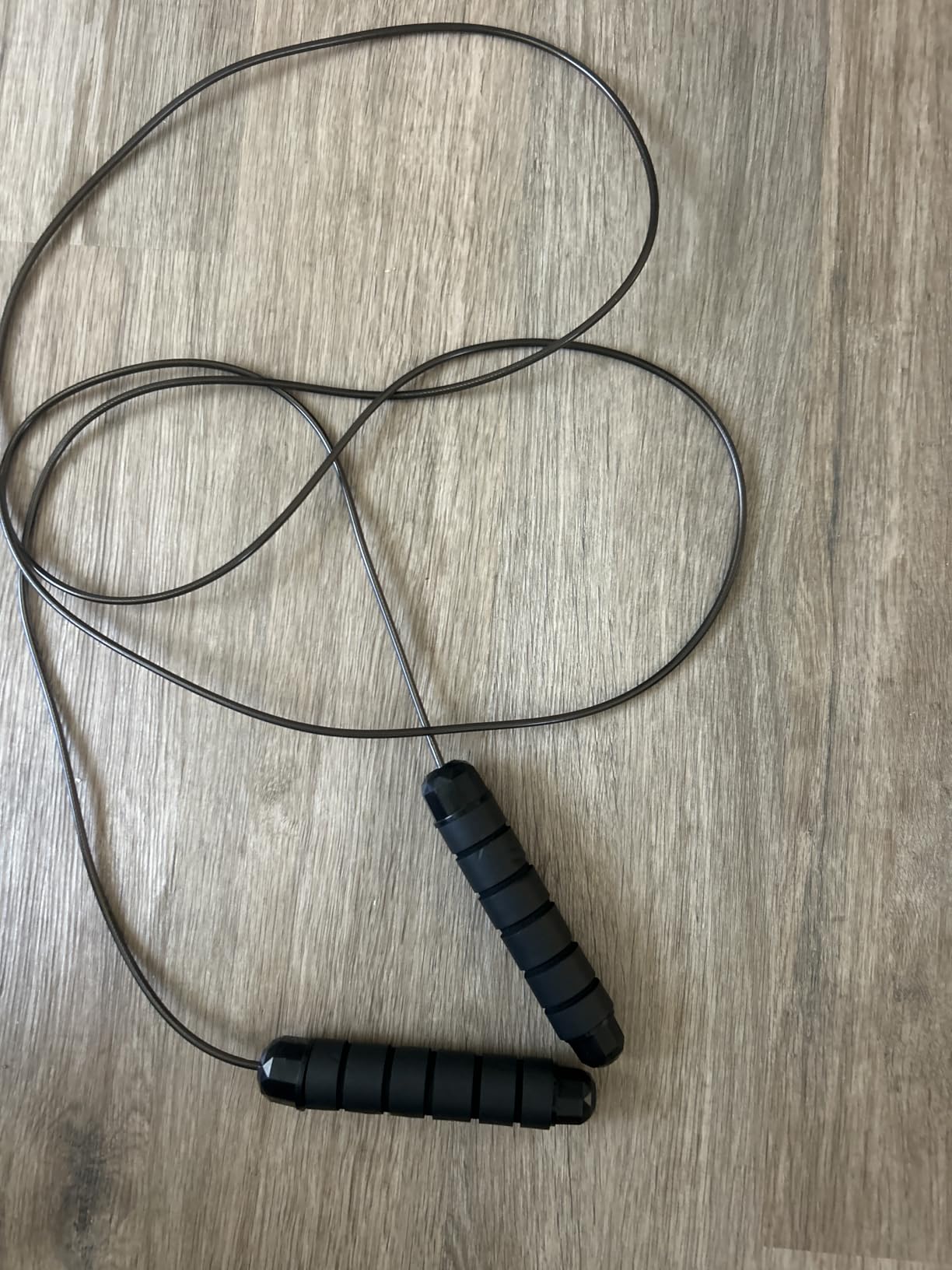 Jump Rope, Tangle-Free Rapid Speed Jumping Rope Cable with Ball Bearings for Women, Men, and Kids, Adjustable Steel Jump Rope with Foam Handles for Home Gym Exercise Fitness Workout Equipment & Slim Body customer photo 2