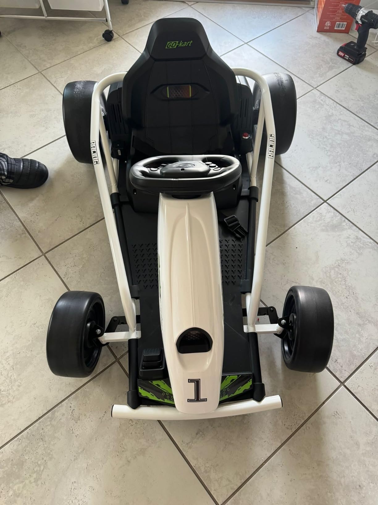 Aosom 24V Electric Go Kart Kids Drift Kart Max 8.1 MPH for Ages 8-12 Pink customer photo 1