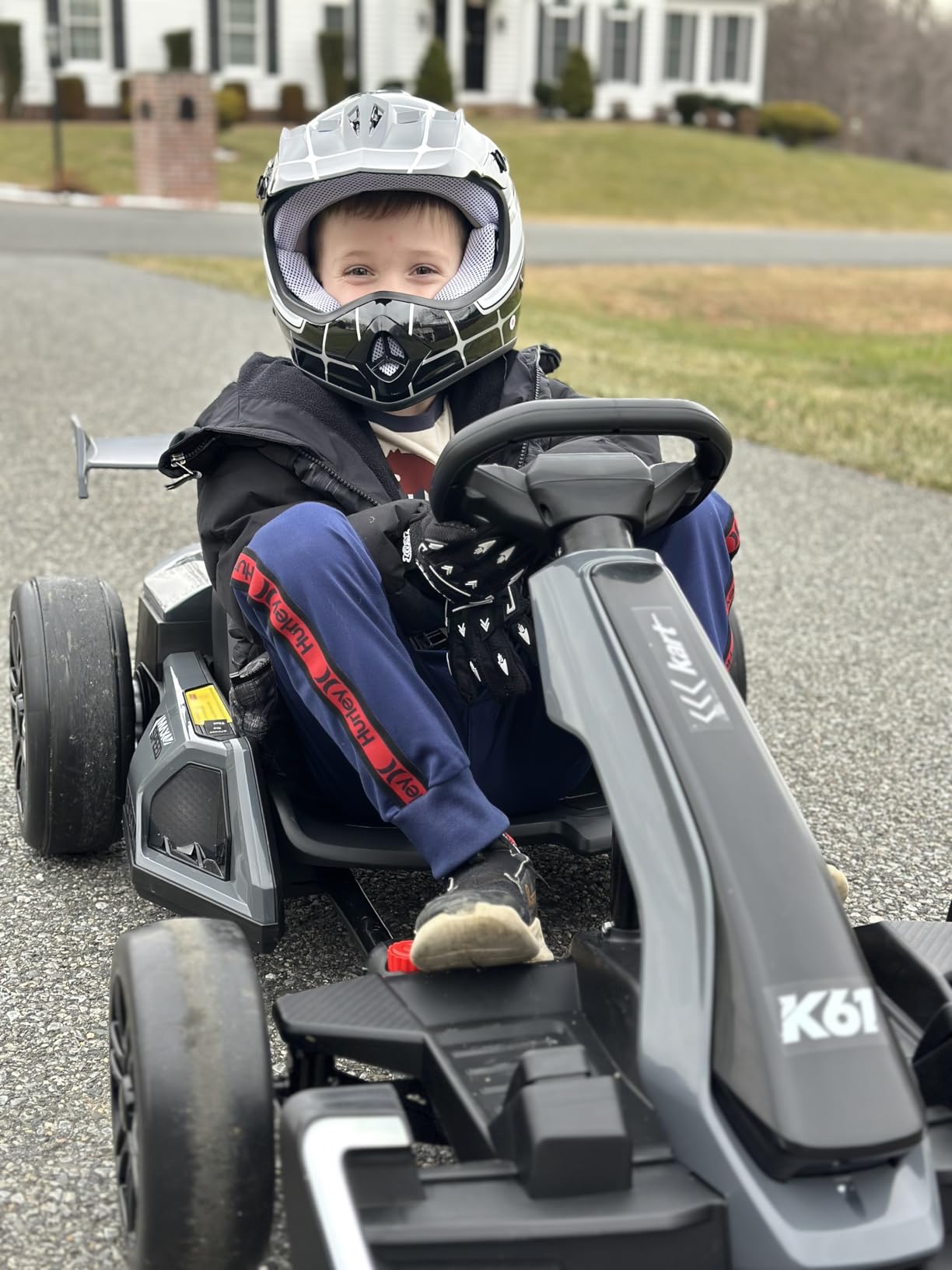 KerryYoo K61 Go Kart Electric Drift Kart with Length Adjustable Seat, 24V Ride on Toys with 4 Speed Mode,300W Outdoor Ride On Crazy Kart, 8.5 MPH, Bluetooth - Red customer photo 2