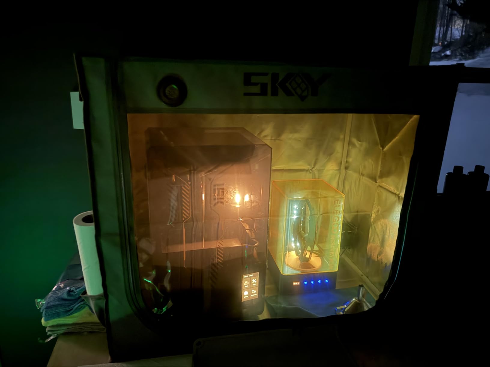 SKOUPHY Double Space Resin 3D Enclosure with Ventilation Kit LED Light customer photo 2