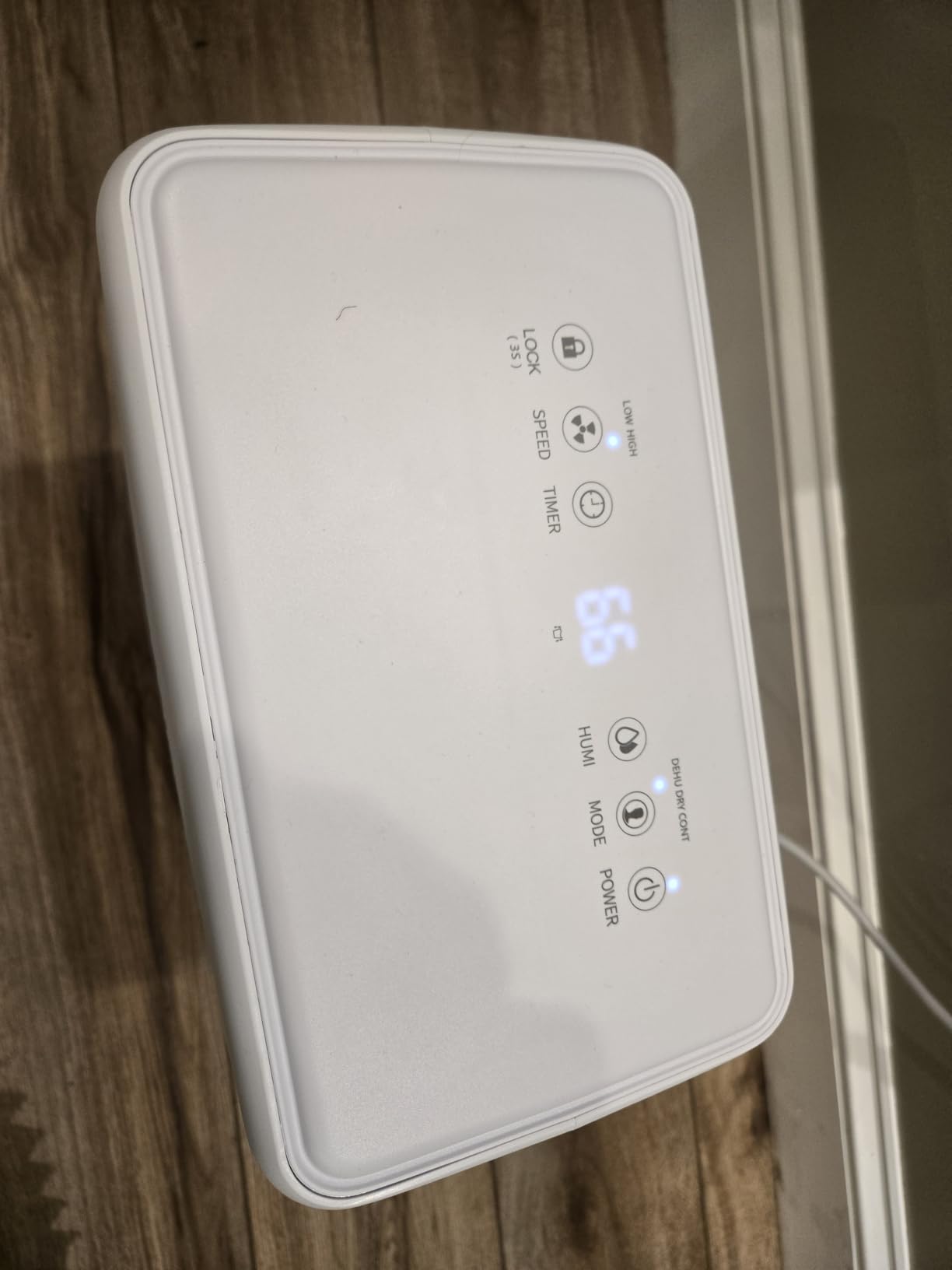 Trazico 1500 Sq.Ft Dehumidifier for Basement, with Drain Hose, 21 Pints customer photo 1